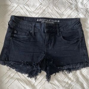 Black AEO short shorts